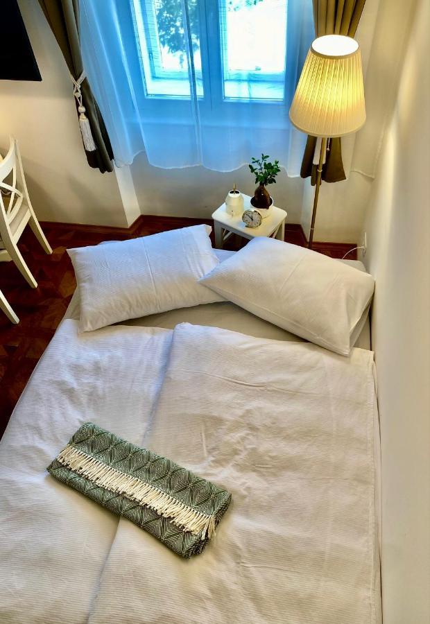 Ars Longa Apartments Ljubljana Ngoại thất bức ảnh